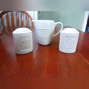 Pfaltzgraff Salt, Pepper & Cream Pitcher